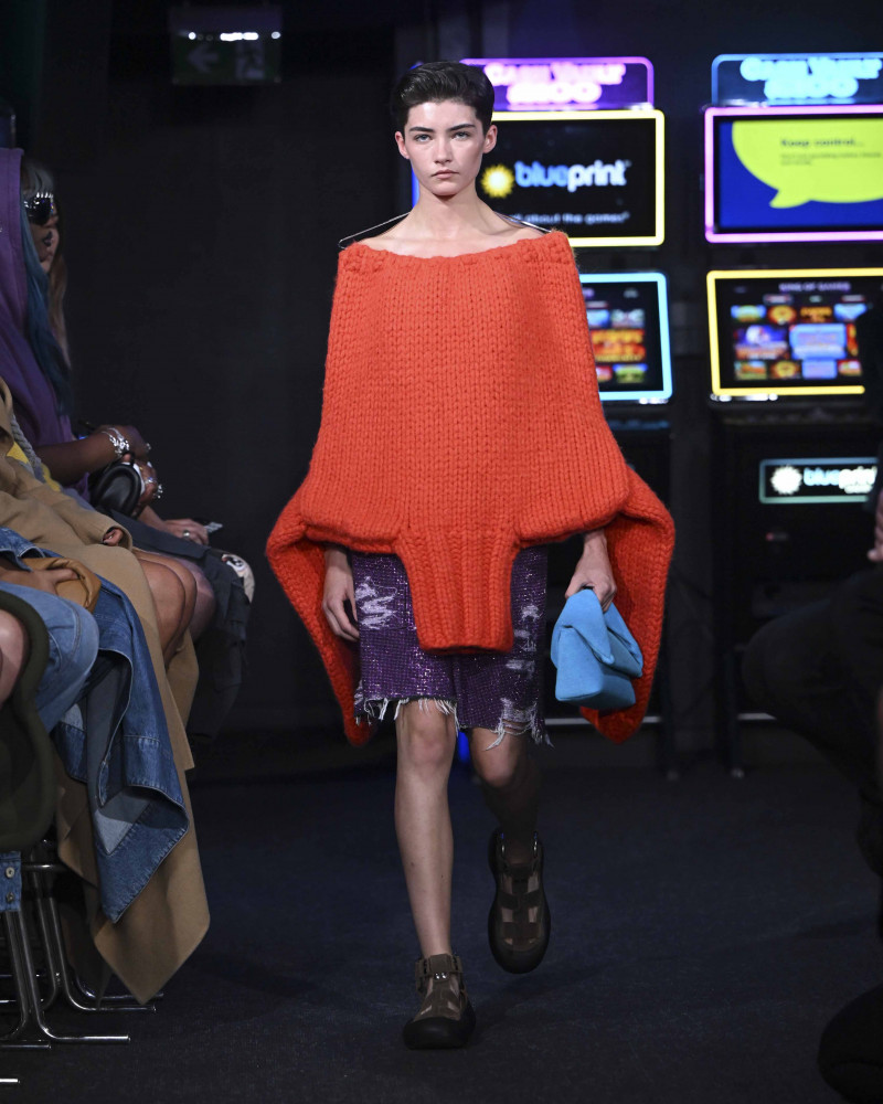 Katie Craven featured in  the J.W. Anderson fashion show for Spring/Summer 2023