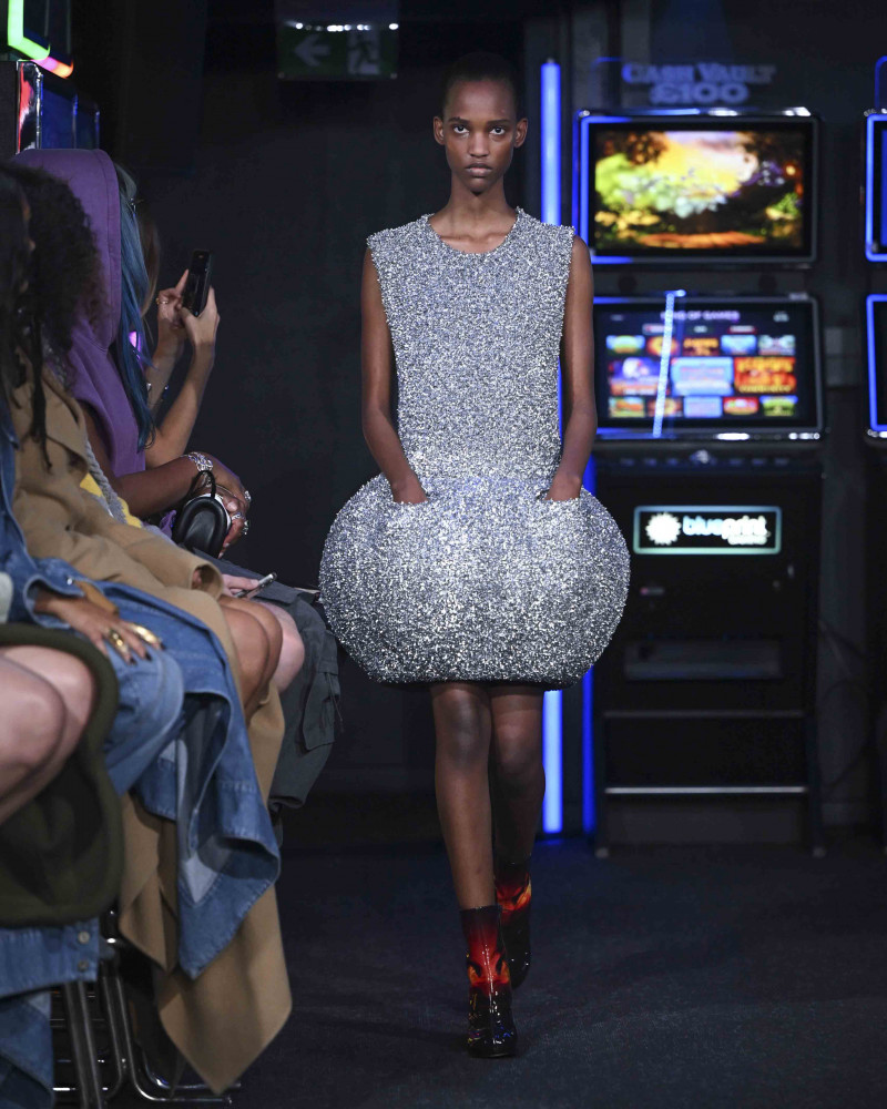 Edna Karibwami featured in  the J.W. Anderson fashion show for Spring/Summer 2023