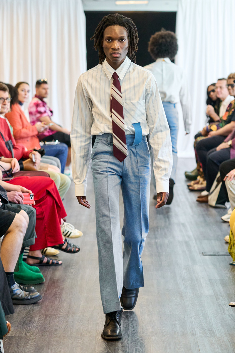 Kenneth Nicholson fashion show for Spring/Summer 2023