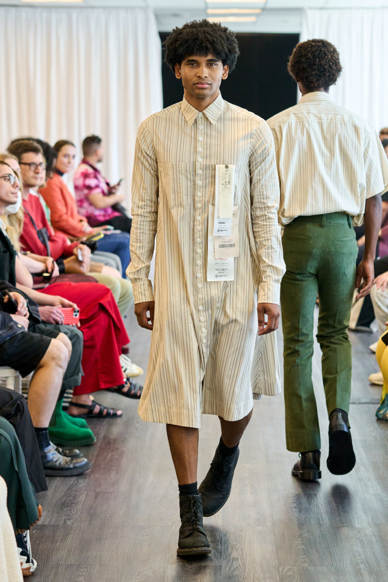 Kenneth Nicholson fashion show for Spring/Summer 2023