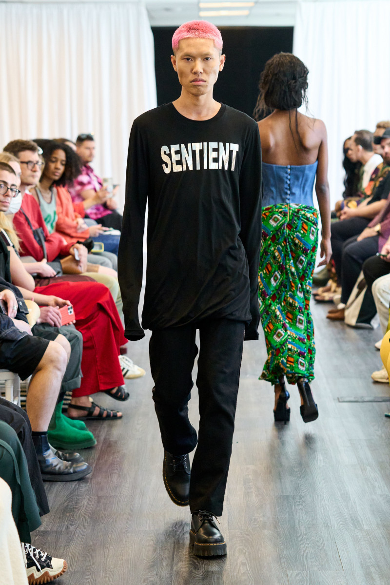 Kenneth Nicholson fashion show for Spring/Summer 2023