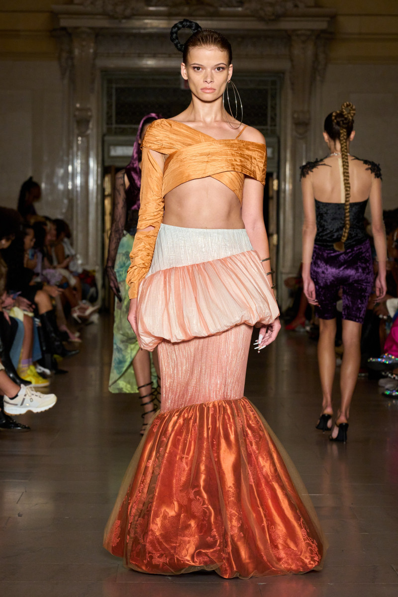 Kim Shui fashion show for Spring/Summer 2023