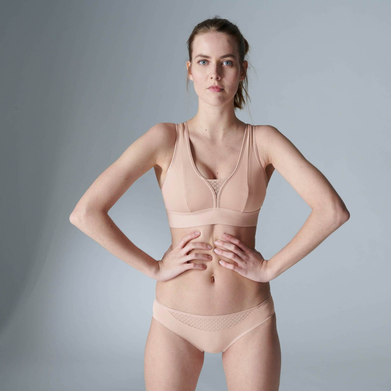 Camille Raffray featured in  the Simone Perele catalogue for Autumn/Winter 2022