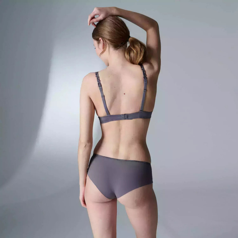 Camille Raffray featured in  the Simone Perele catalogue for Autumn/Winter 2022