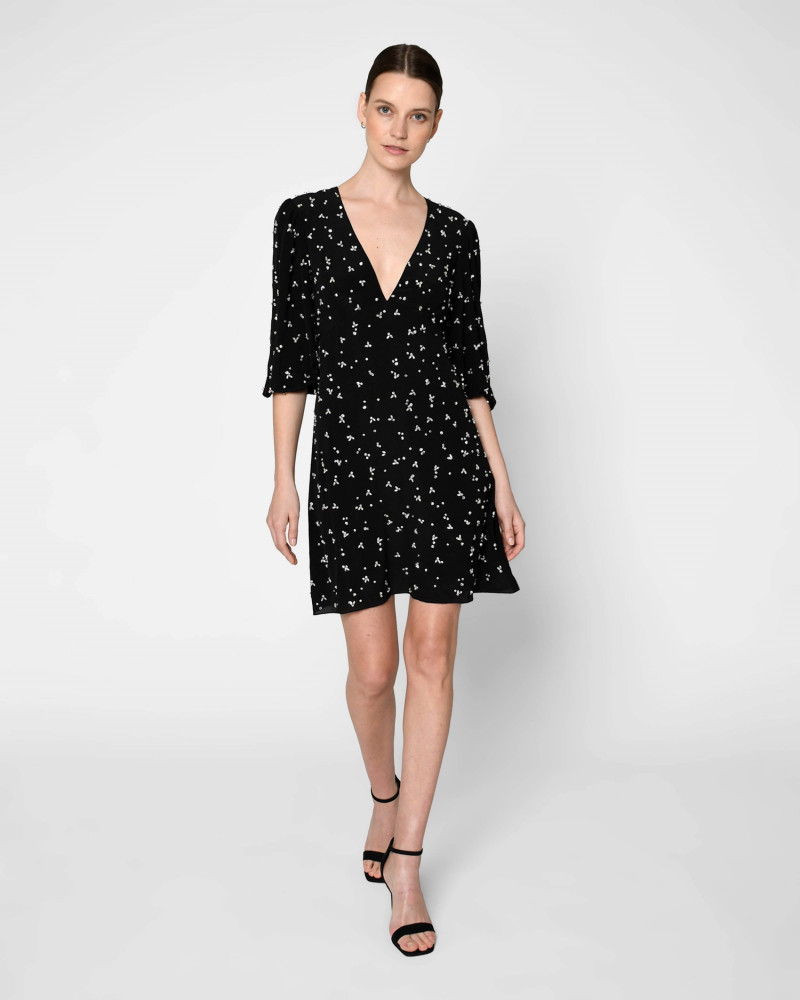 Oksana Gedroit featured in  the Nicole Miller catalogue for Summer 2022