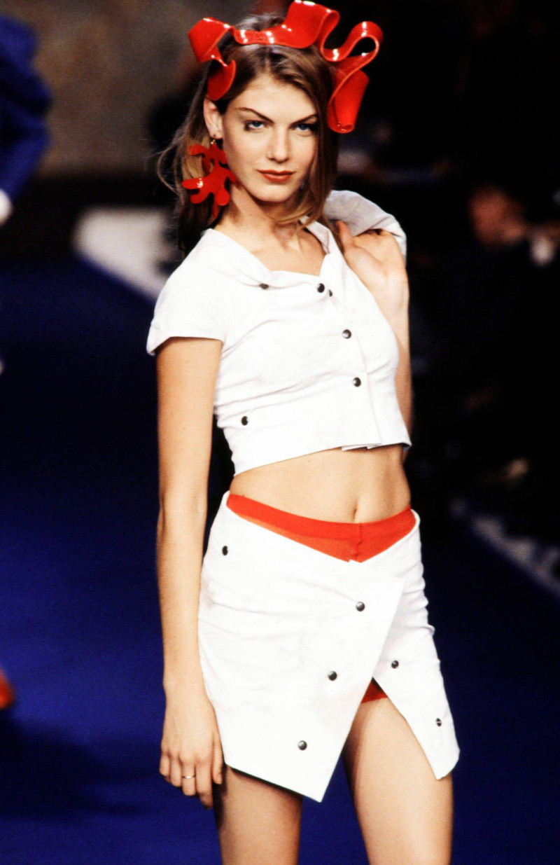 Angela Lindvall featured in  the Vivienne Westwood fashion show for Spring/Summer 1999