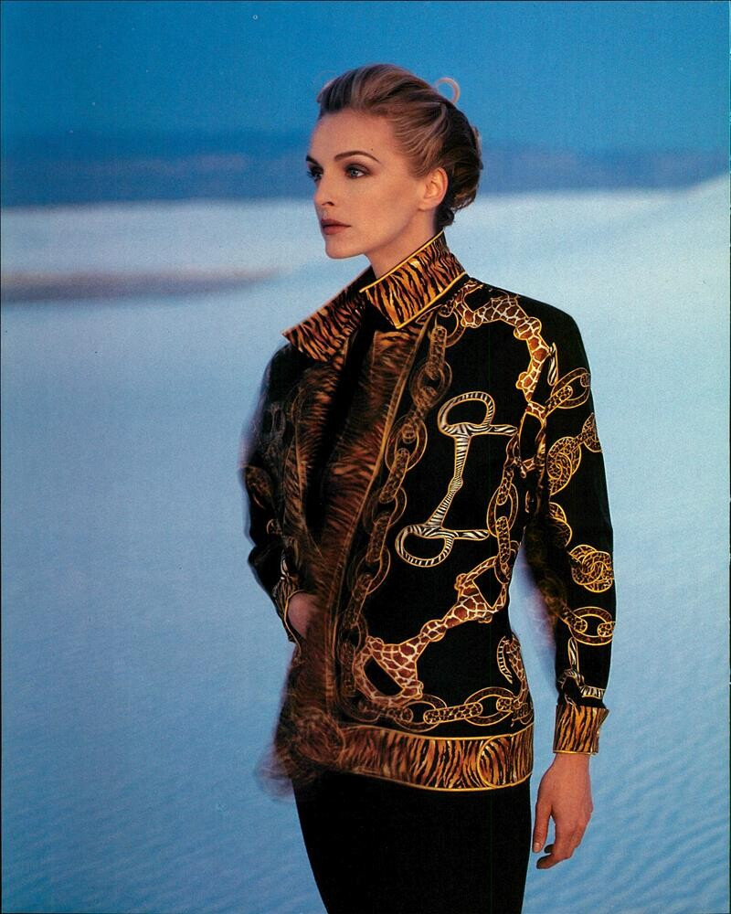 Simonetta Gianfelici featured in  the Gucci advertisement for Autumn/Winter 1992