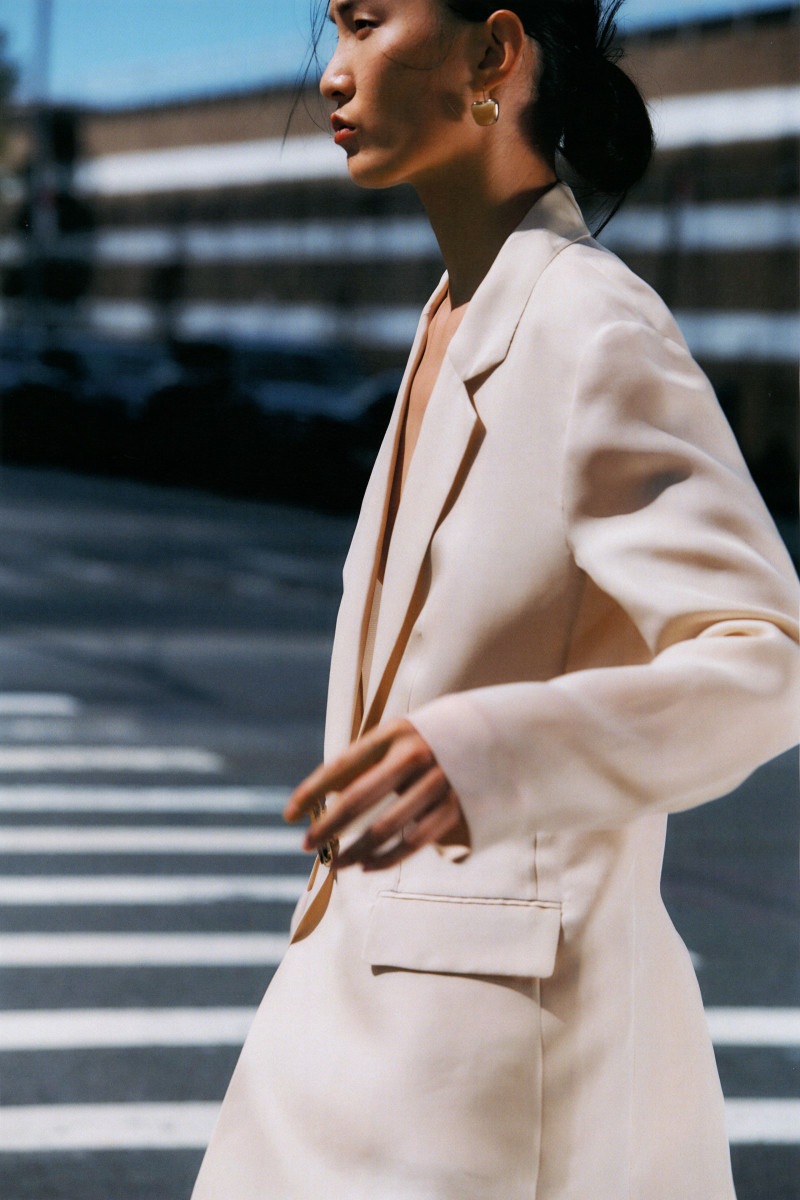 Lafayette 148 New York lookbook for Spring/Summer 2023