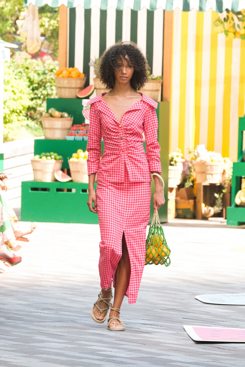 Lela Rose fashion show for Spring/Summer 2023