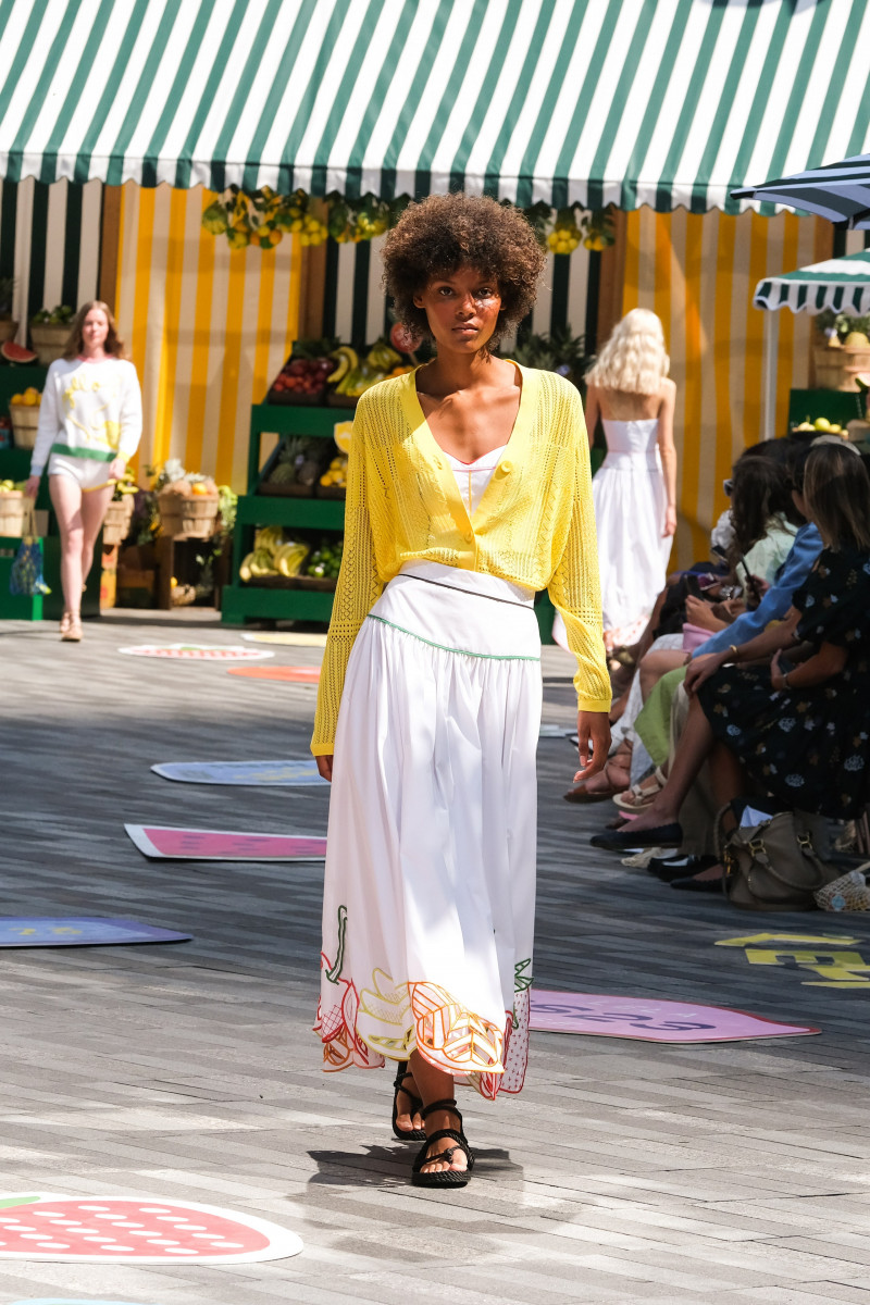 Lela Rose fashion show for Spring/Summer 2023