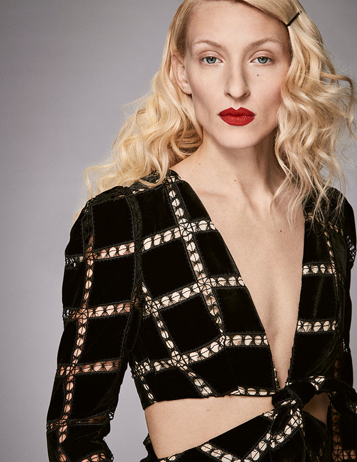 Maggie Rizer featured in  the Markarian lookbook for Autumn/Winter 2018