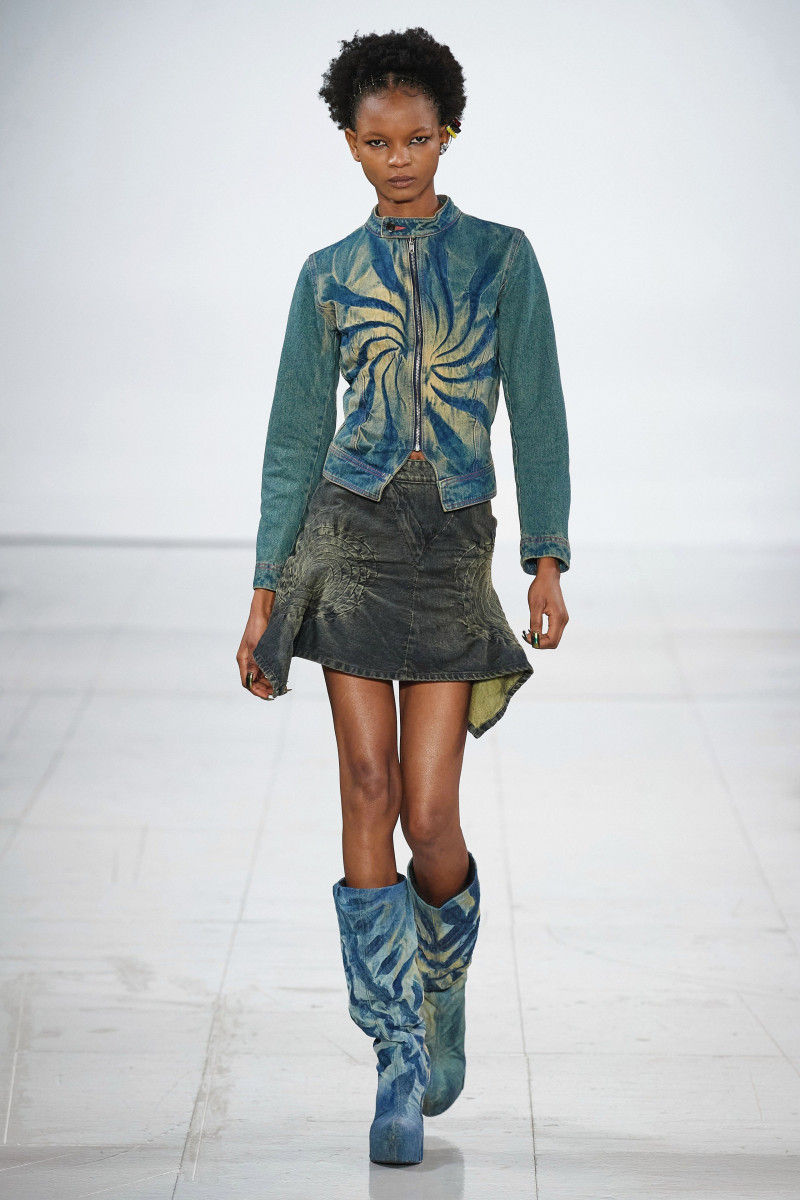 Grace Quaye featured in  the Masha Popova fashion show for Spring/Summer 2023