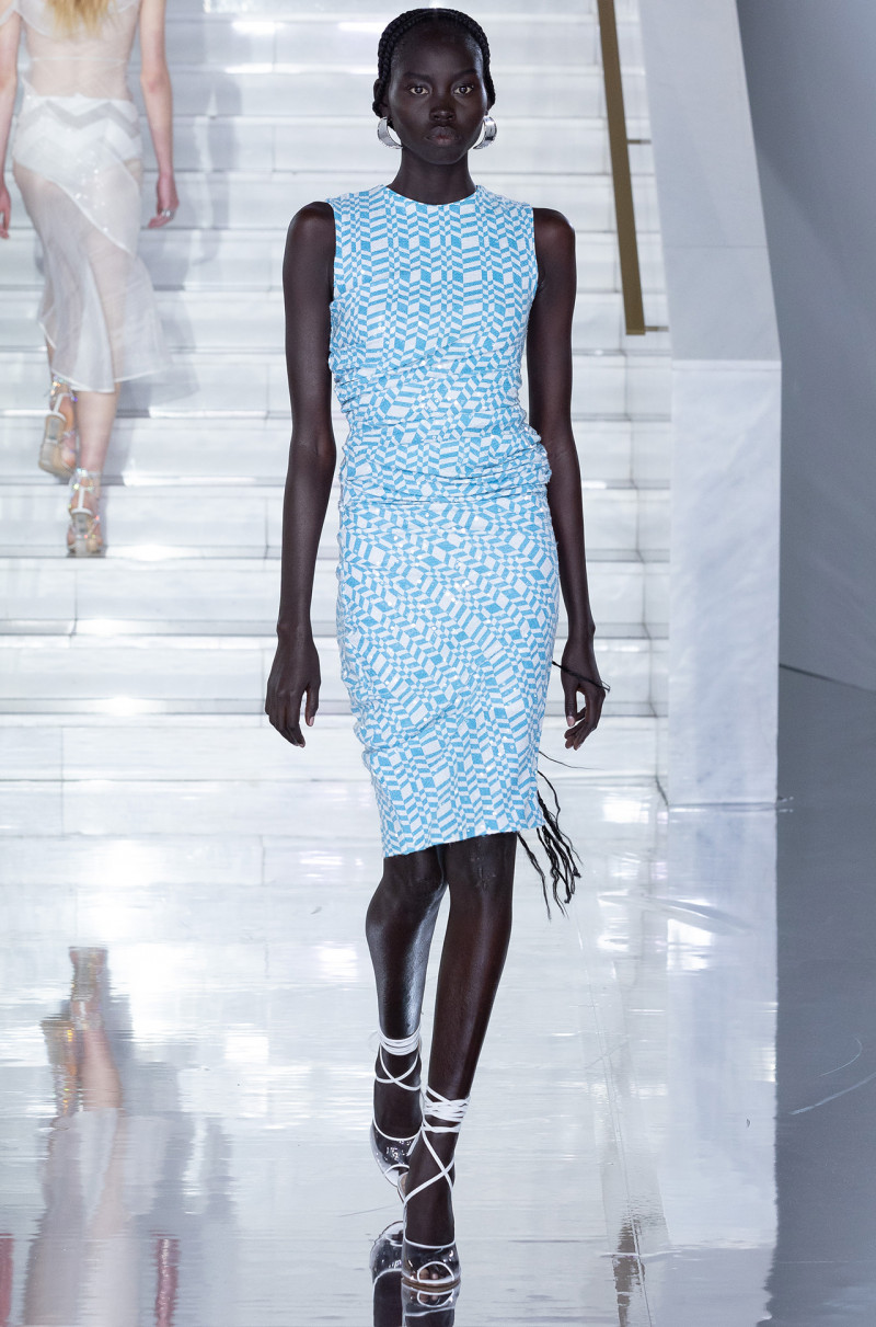 Nyanderi Deng featured in  the Missoni fashion show for Spring/Summer 2023