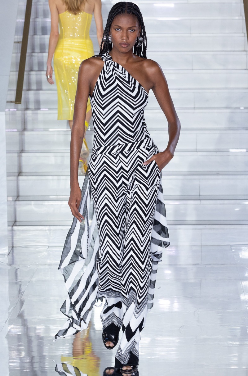 Eden Joi featured in  the Missoni fashion show for Spring/Summer 2023