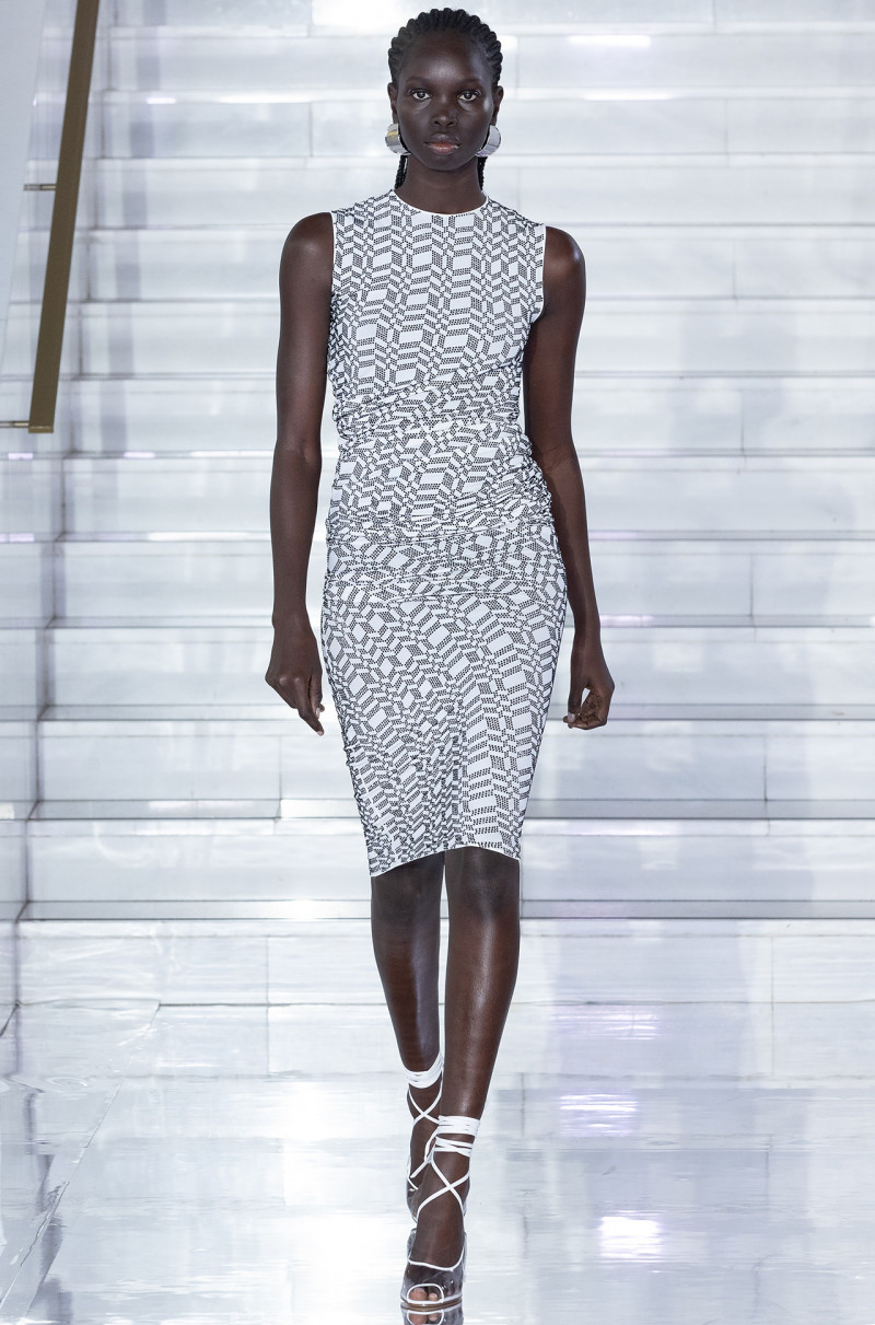 Alith Bol featured in  the Missoni fashion show for Spring/Summer 2023