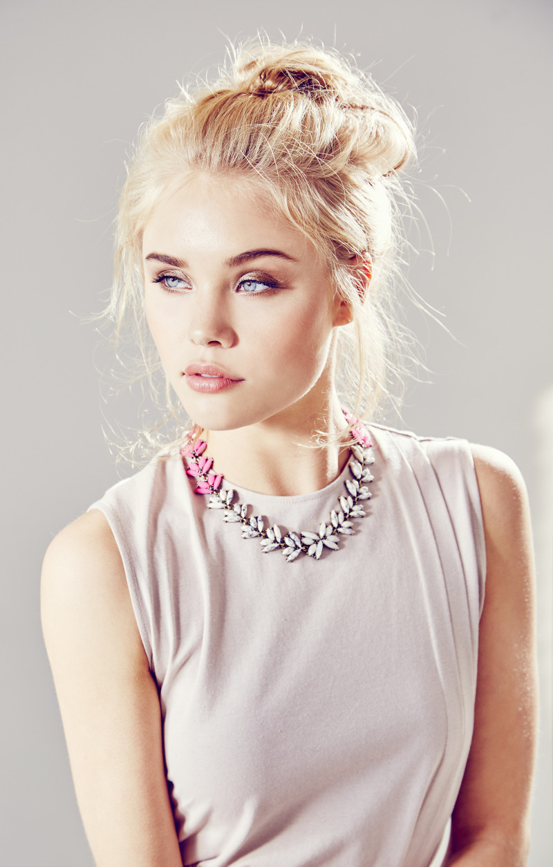 Brooke Perry featured in  the BaubleBar advertisement for Winter 2015