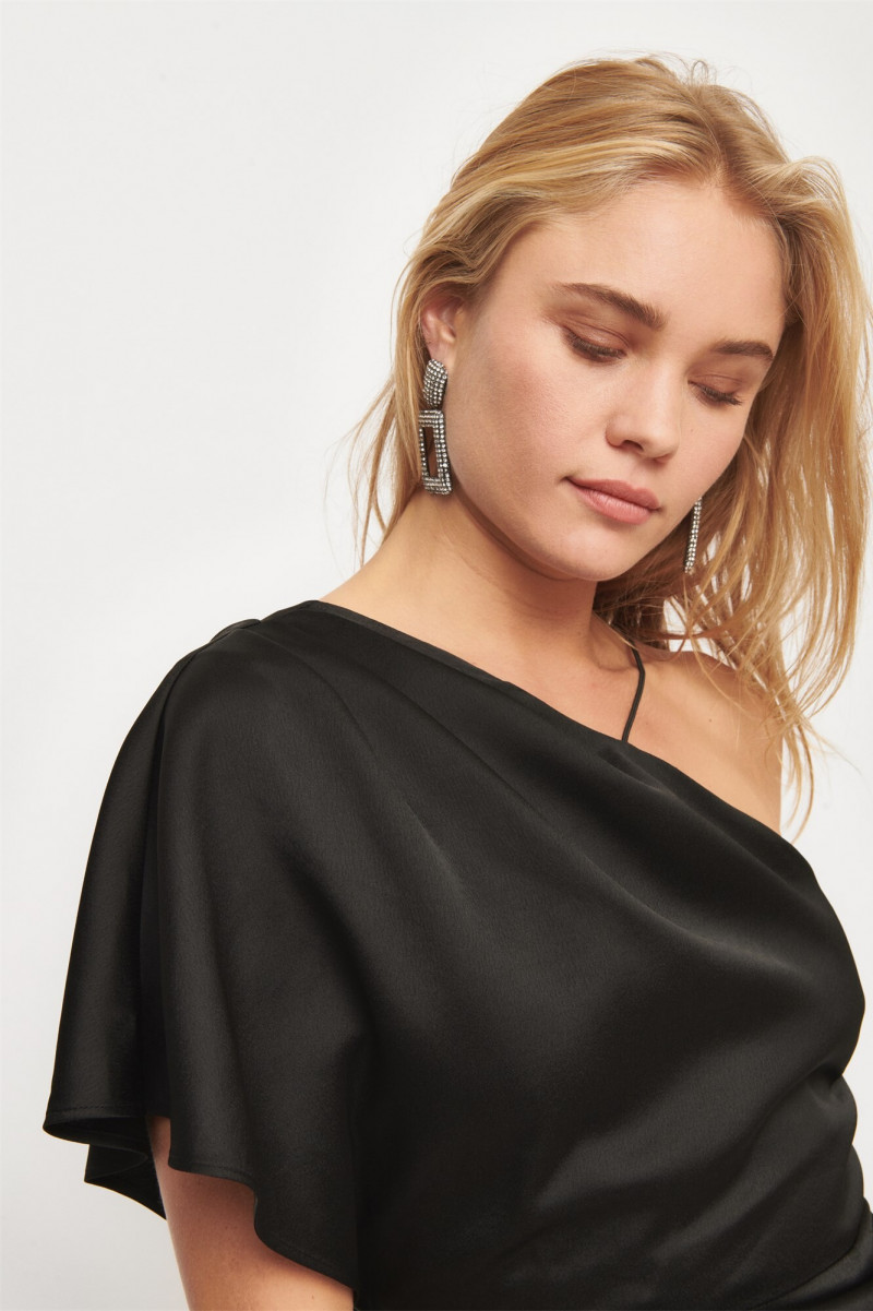 Brooke Perry featured in  the Dynamite catalogue for Holiday 2019