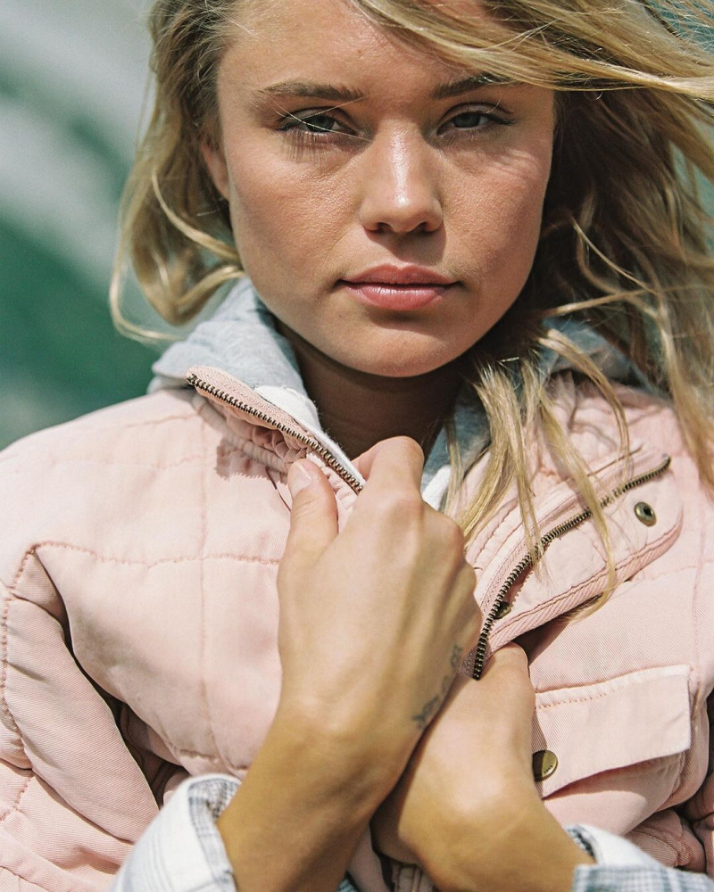 Brooke Perry featured in  the O\'Neill advertisement for Spring/Summer 2021