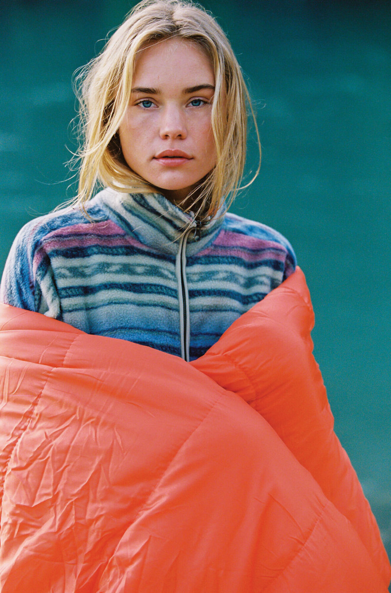 Brooke Perry featured in  the O\'Neill advertisement for Spring/Summer 2021