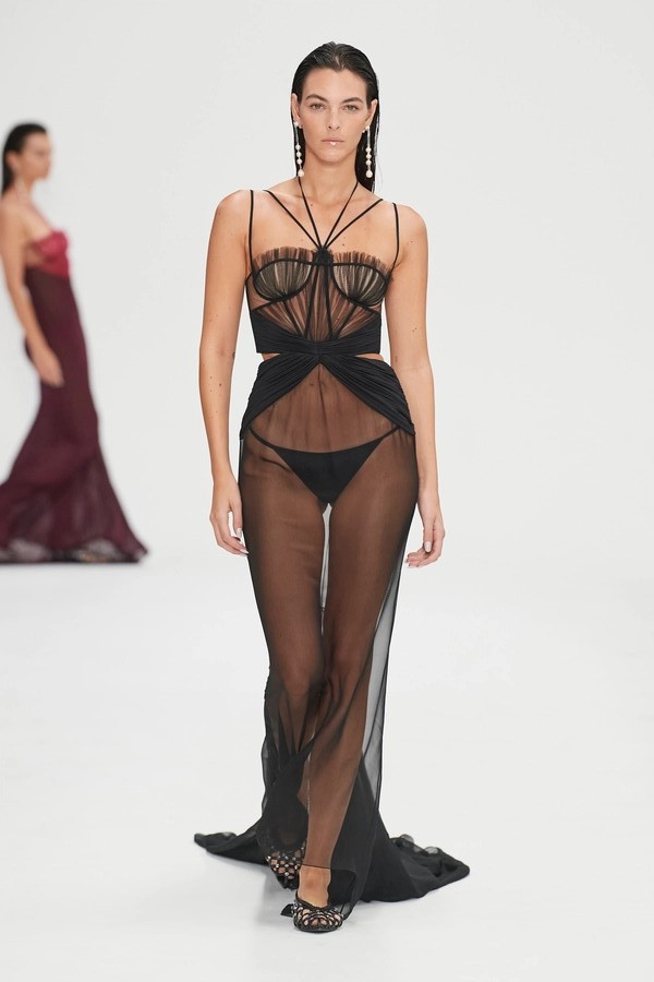 Vittoria Ceretti featured in  the Nensi Dojaka fashion show for Spring/Summer 2023
