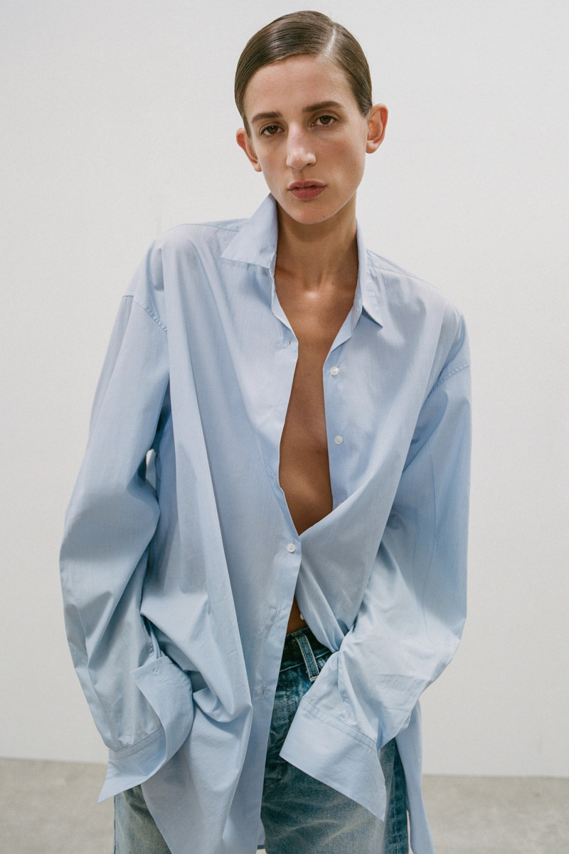 Nili Lotan lookbook for Spring/Summer 2023