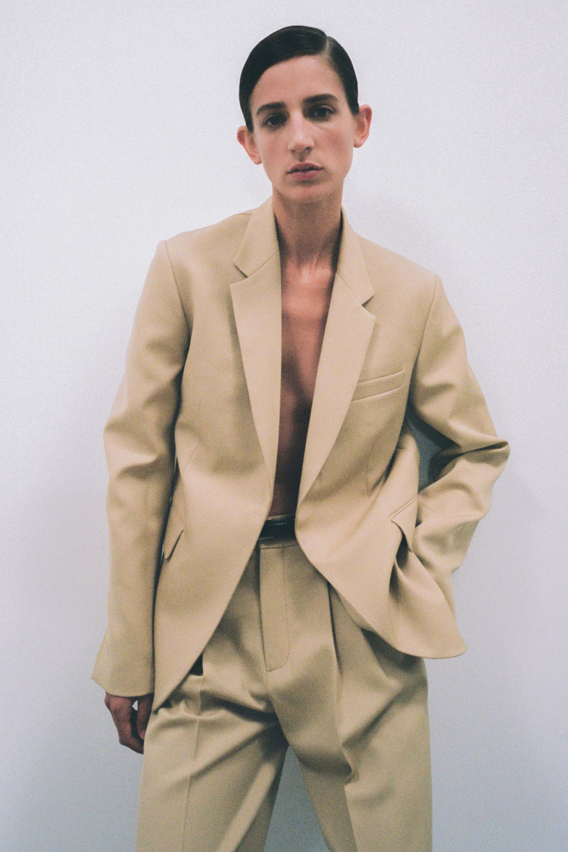 Nili Lotan lookbook for Spring/Summer 2023