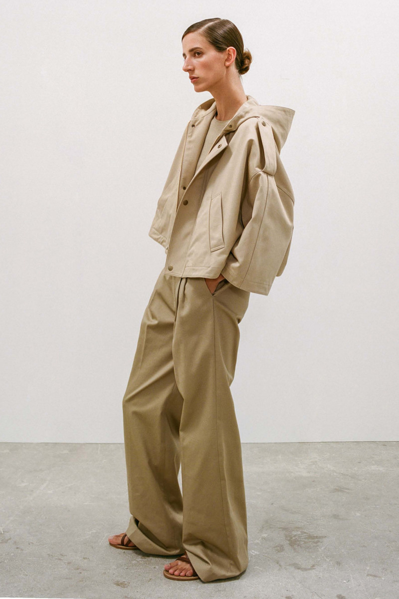 Nili Lotan lookbook for Spring/Summer 2023