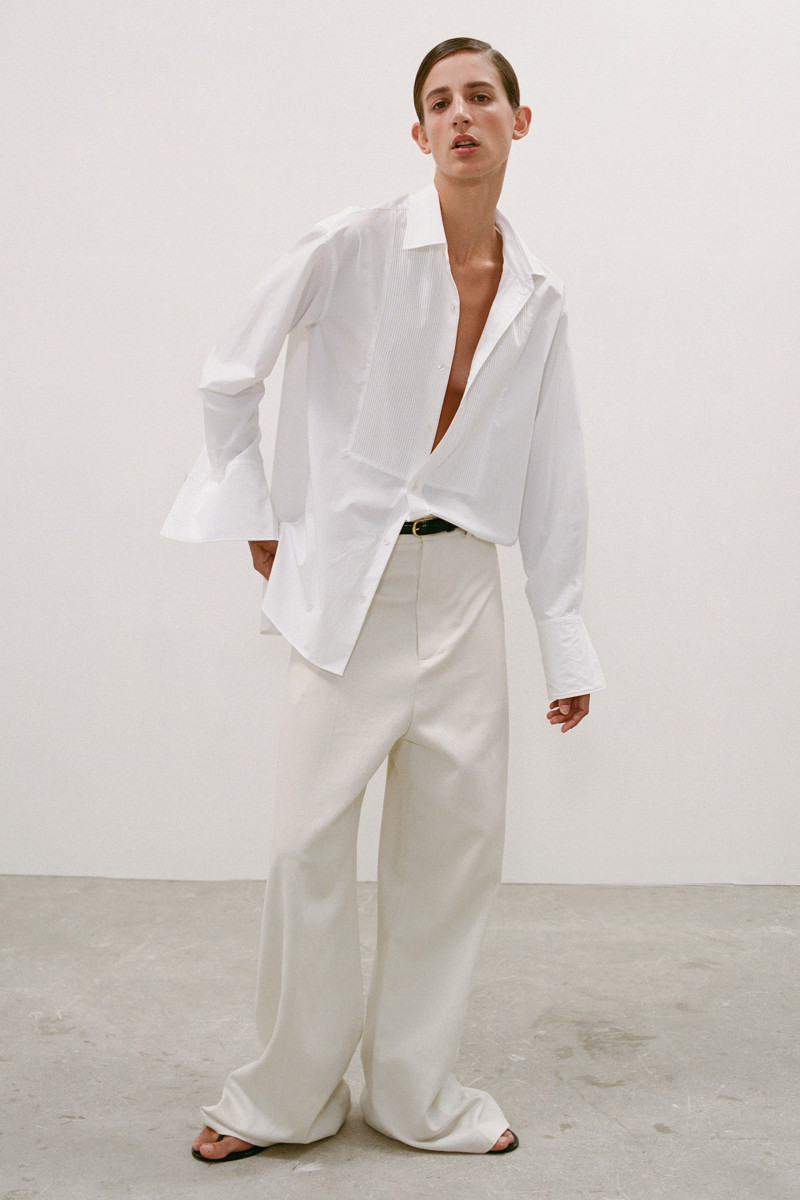 Nili Lotan lookbook for Spring/Summer 2023