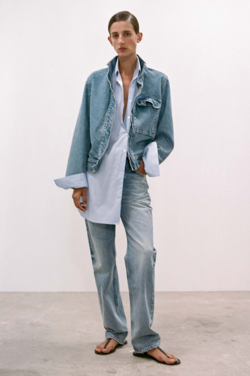 Nili Lotan lookbook for Spring/Summer 2023