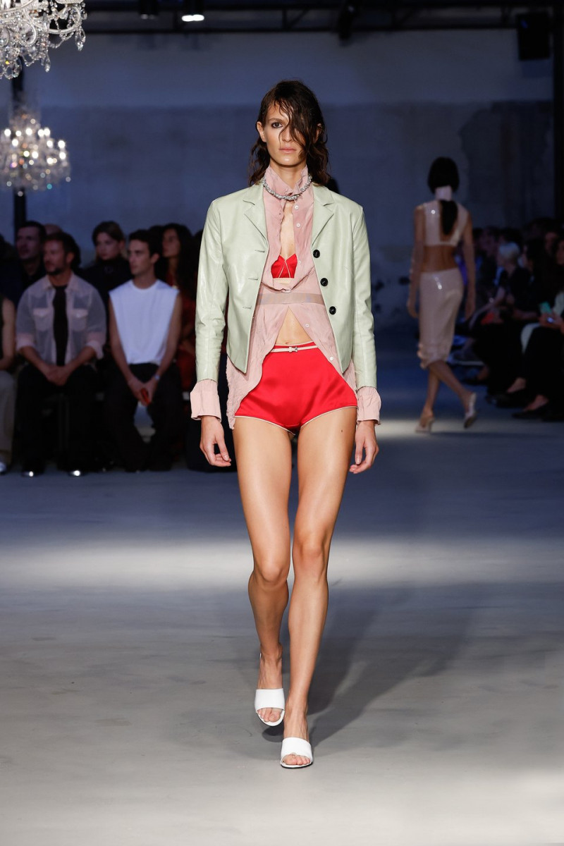 Jeanne Cadieu featured in  the N° 21 fashion show for Spring/Summer 2023