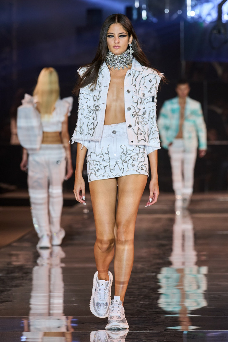 Juliana Armada featured in  the Philipp Plein fashion show for Spring/Summer 2023