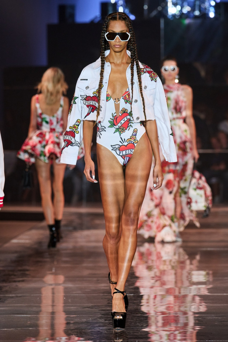 Aviana McClish featured in  the Philipp Plein fashion show for Spring/Summer 2023