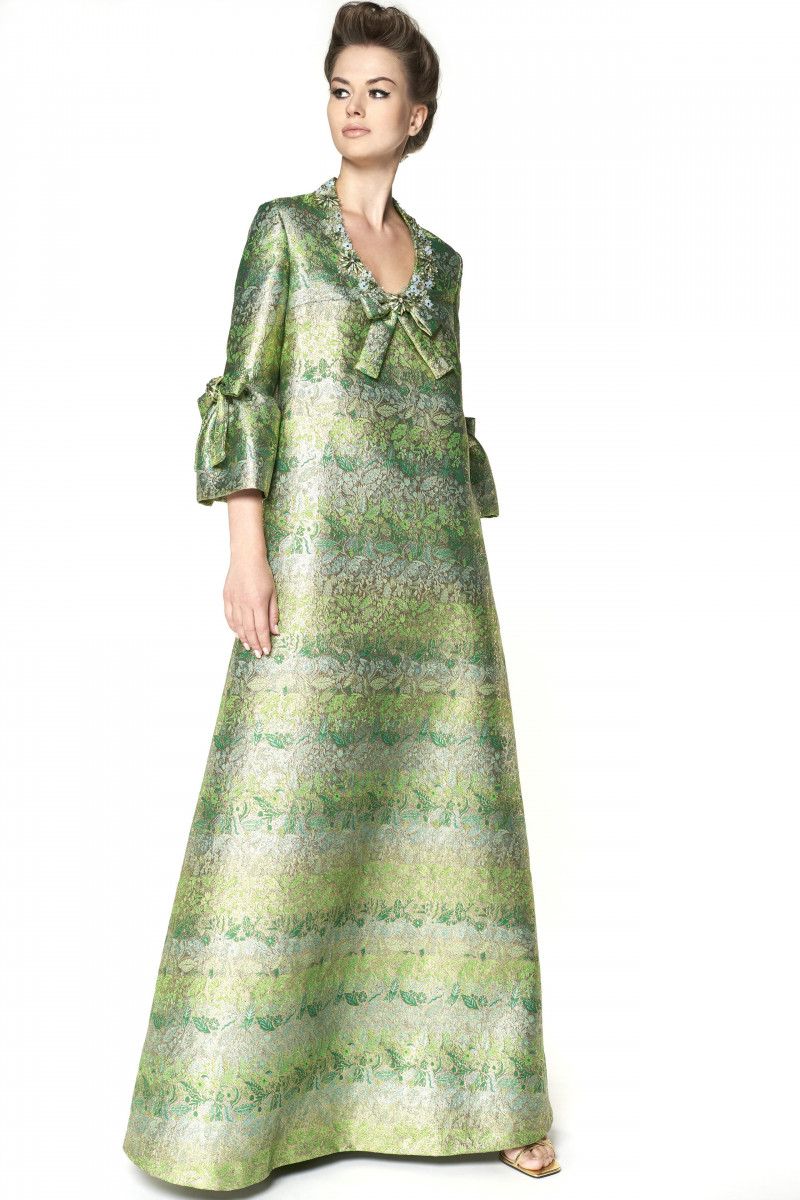 Reem Acra lookbook for Spring/Summer 2023