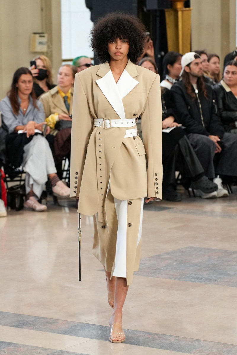 Liz de Aza featured in  the Rokh fashion show for Spring/Summer 2023