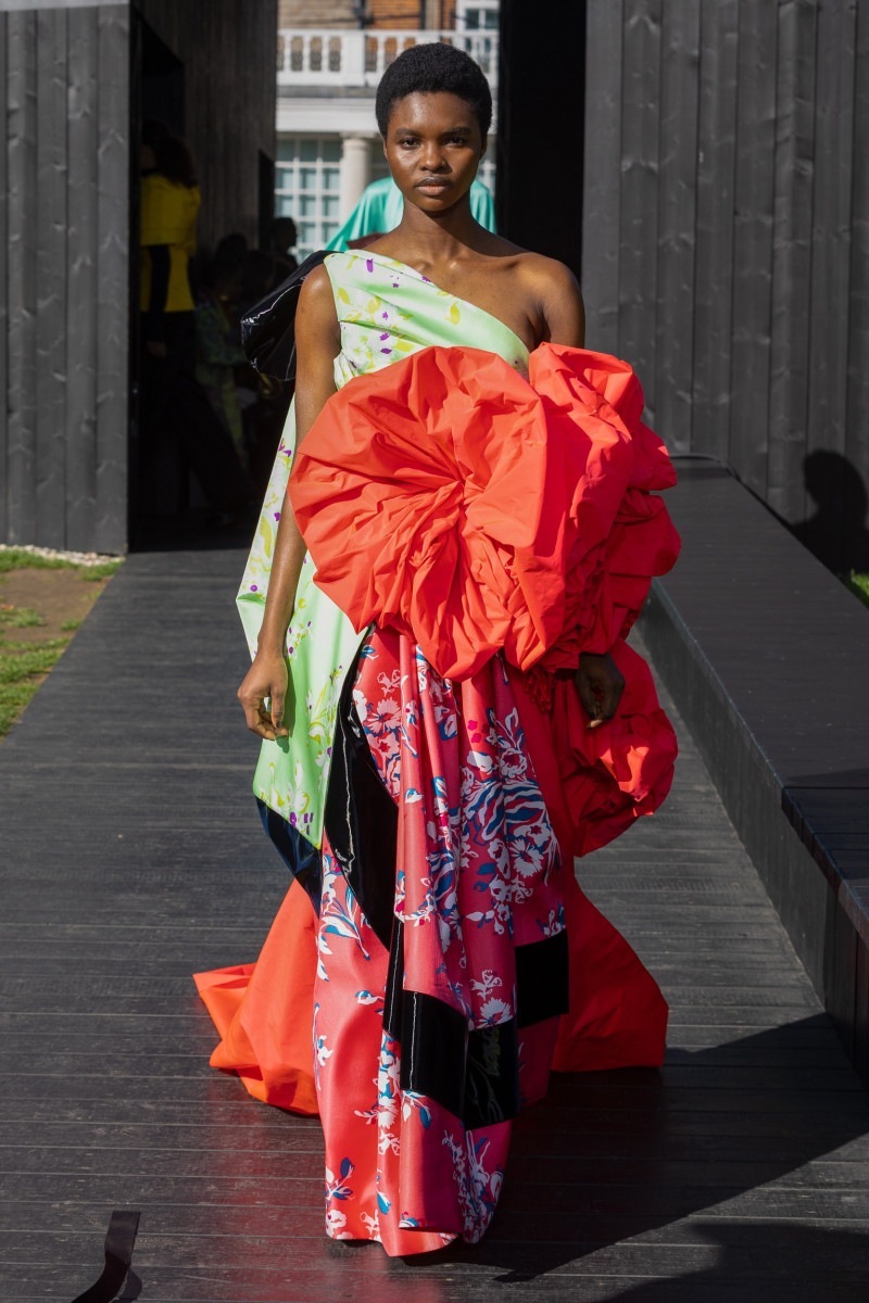 Roksanda Ilincic fashion show for Spring/Summer 2023