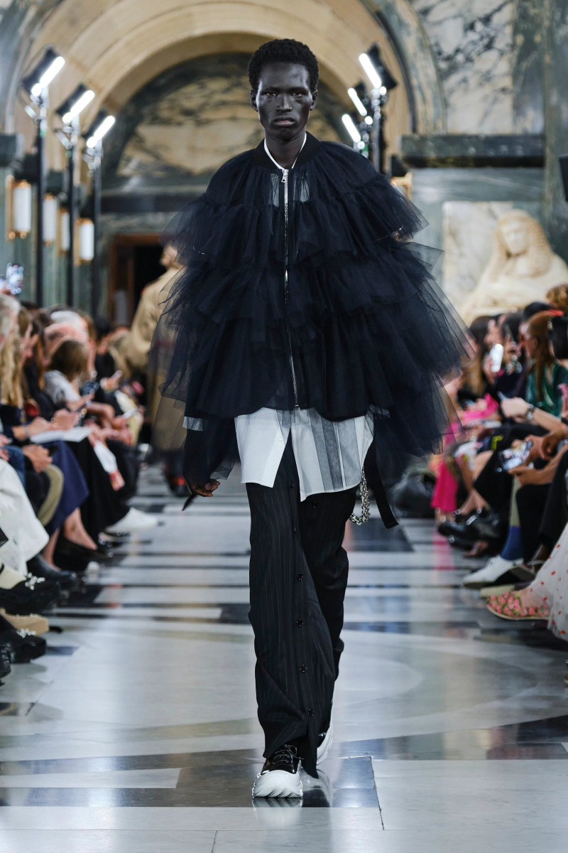 Mamuor Awak Majeng featured in  the Simone Rocha fashion show for Spring/Summer 2023