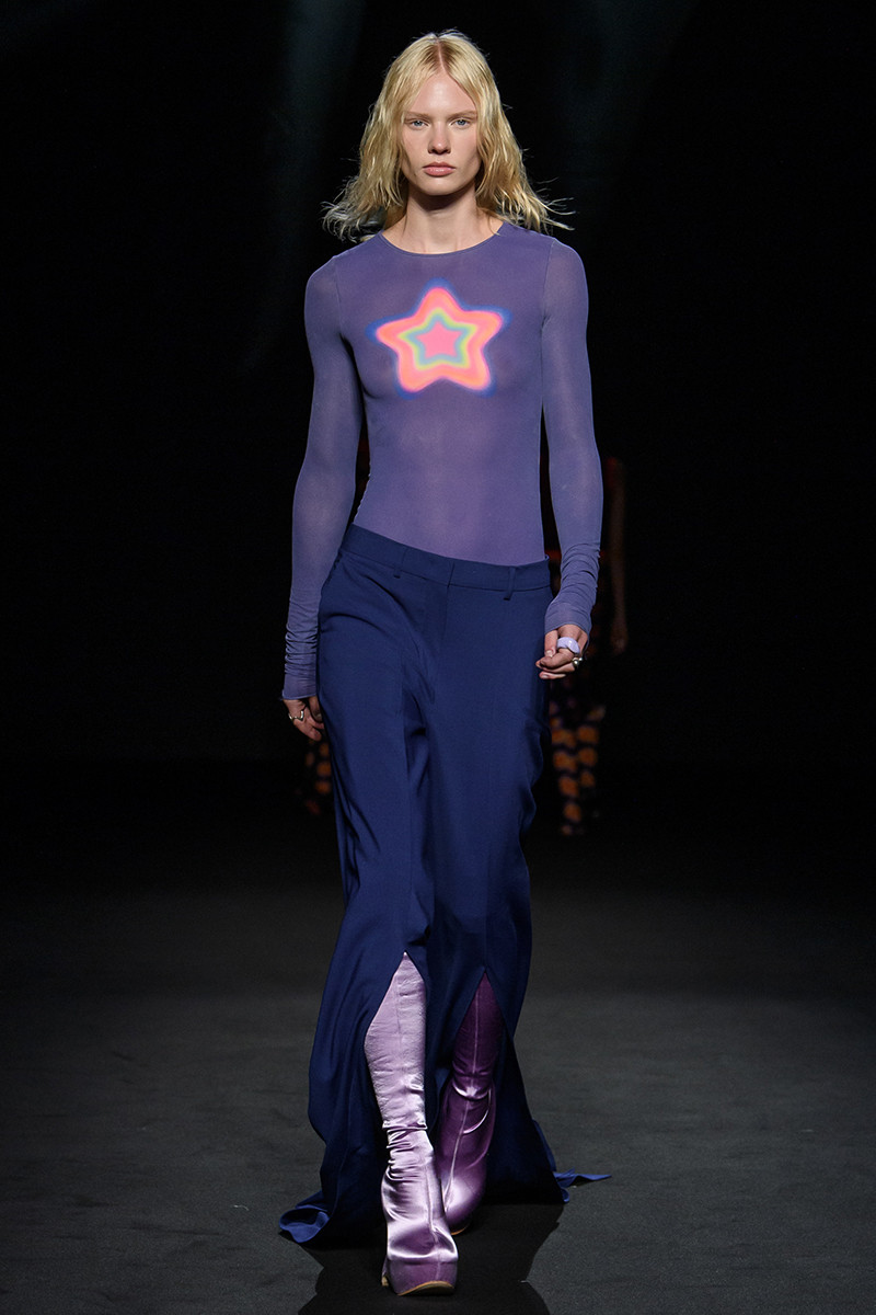 Vilma Sjöberg featured in  the Sportmax fashion show for Spring/Summer 2023