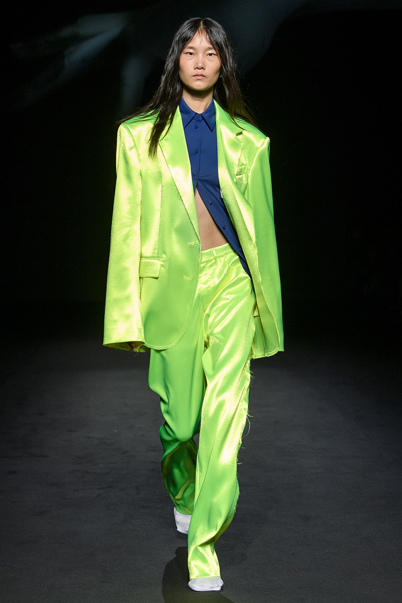 Canlan Wang featured in  the Sportmax fashion show for Spring/Summer 2023