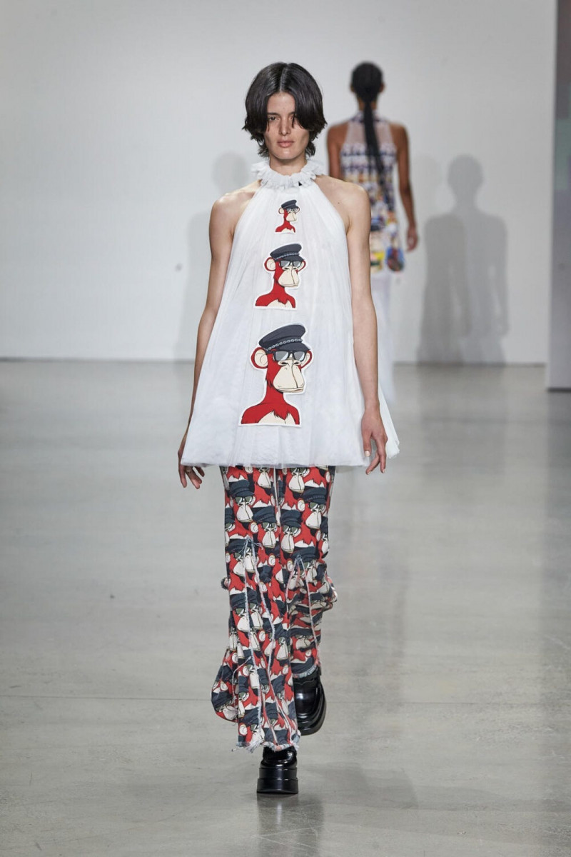 Vivienne Tam fashion show for Spring/Summer 2023