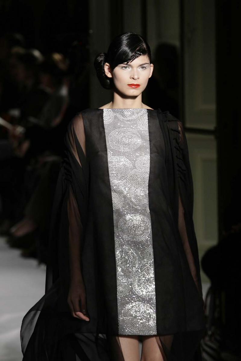 Ingrid Kelly Feitosa featured in  the Dominique Sirop fashion show for Spring/Summer 2007