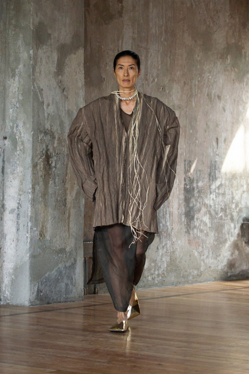 Uma Wang fashion show for Spring/Summer 2023