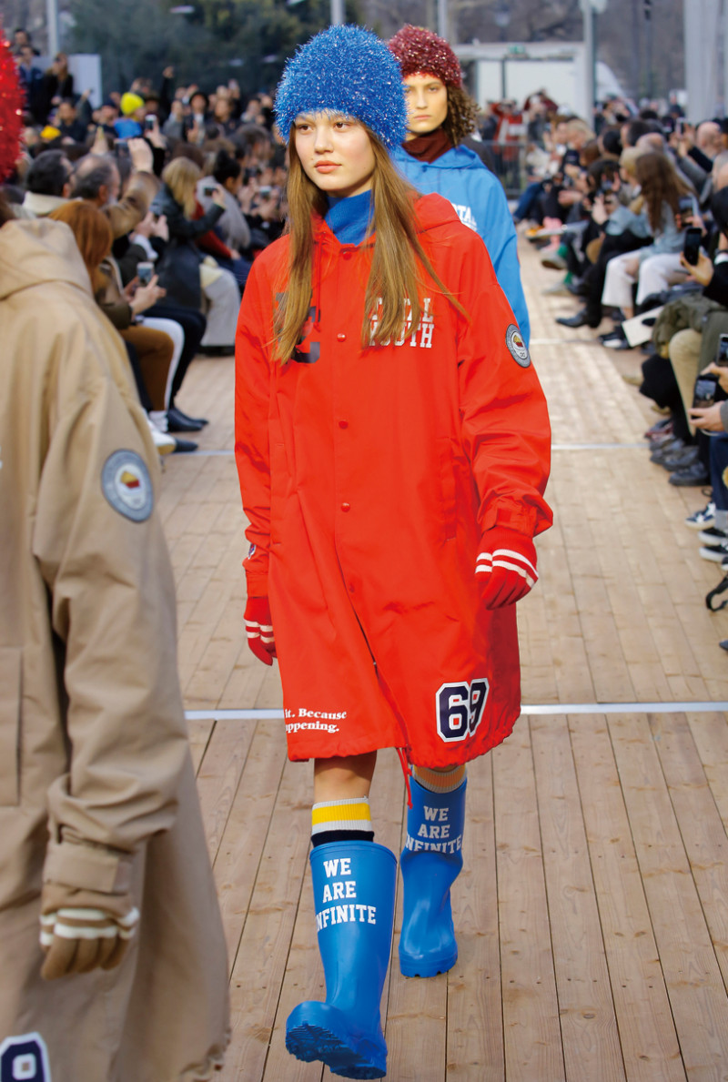 Undercover We Are Infinite fashion show for Autumn/Winter 2018