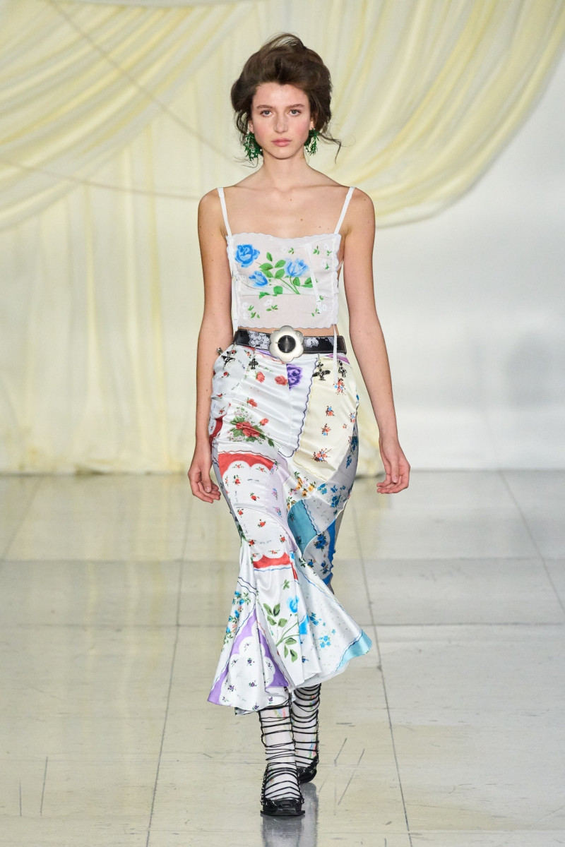 Yuhan Wang fashion show for Spring/Summer 2023