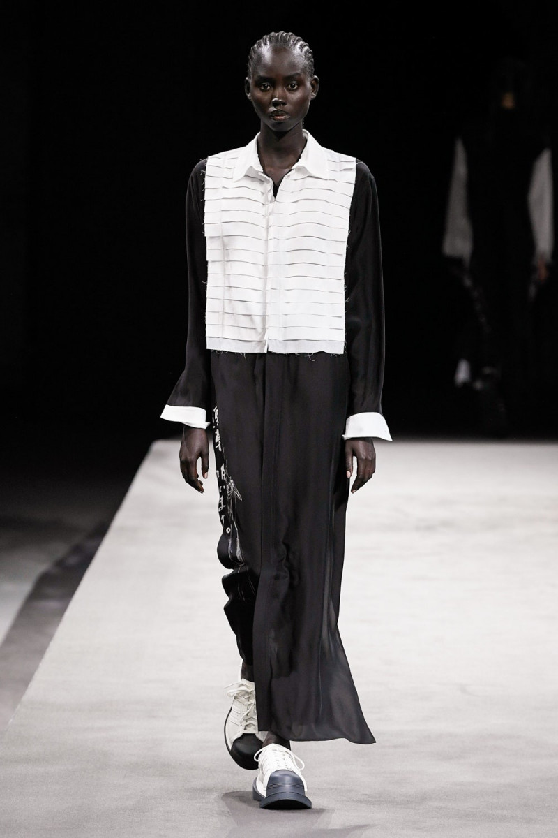 Yohji Yamamoto fashion show for Spring/Summer 2023