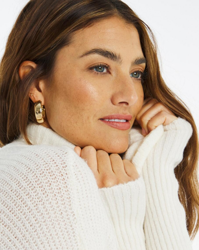 Lauren Mellor featured in  the JD Williams catalogue for Spring/Summer 2022