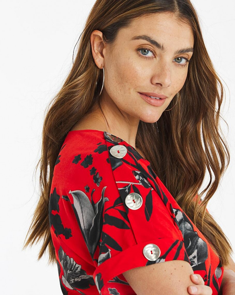 Lauren Mellor featured in  the JD Williams catalogue for Spring/Summer 2022