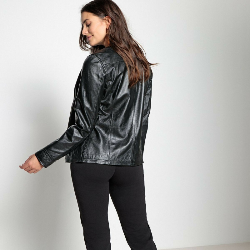 Lauren Mellor featured in  the La Redoute catalogue for Spring/Summer 2019