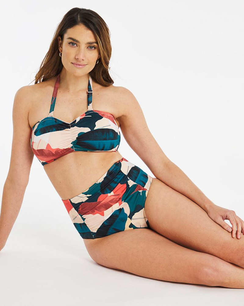 Lauren Mellor featured in  the JD Williams catalogue for Spring/Summer 2021