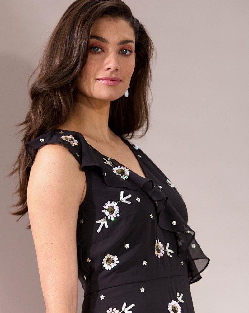 Lauren Mellor featured in  the JD Williams catalogue for Spring/Summer 2021