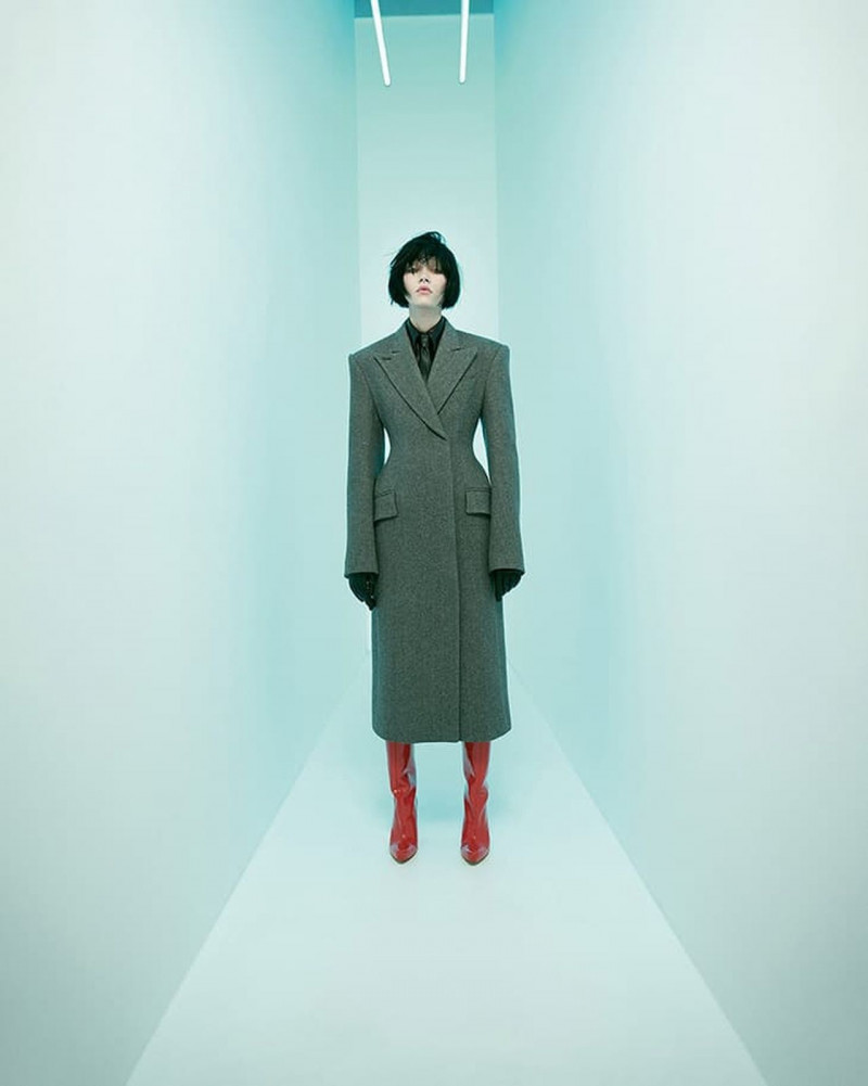 Effie Steinberg featured in  the Sportmax advertisement for Autumn/Winter 2022